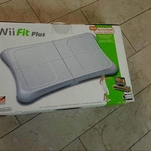 Wii fit plus